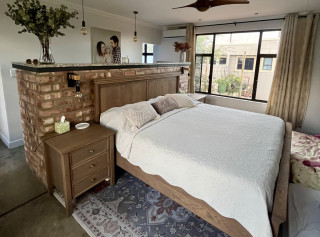 Enjoy modern estate living in this stylish 3-bedro...