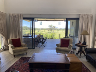 Very neat and modern house with high quality finis...