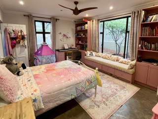 Enjoy modern estate living in this stylish 3-bedro...